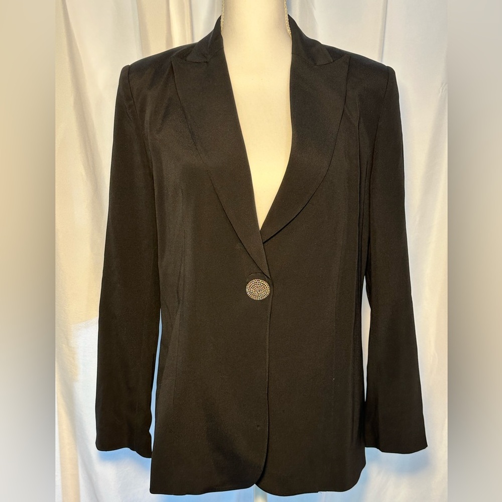 Antonio Derrico Italian Made Jacket. Size 10 US. Retail is $745.00!!